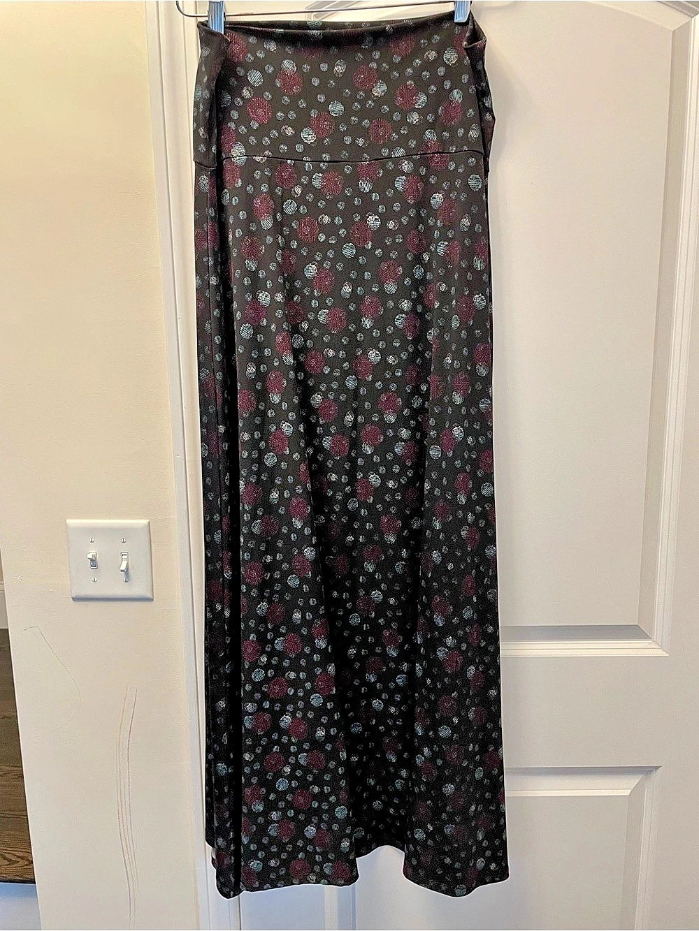 LuLaRoe Floral Skirt in Black & Red Size XL